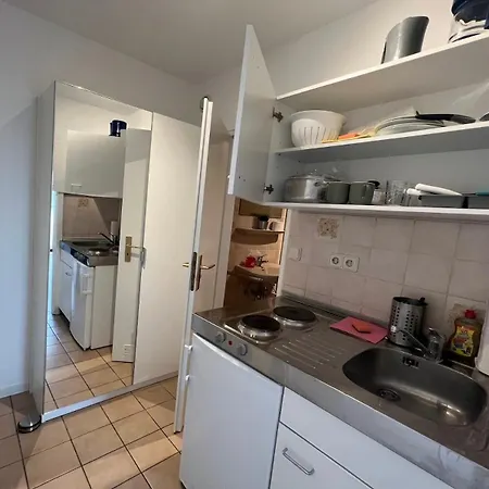 Schoenes Mit Balkon In Nahe Rheinauer 2 Og Appartement *