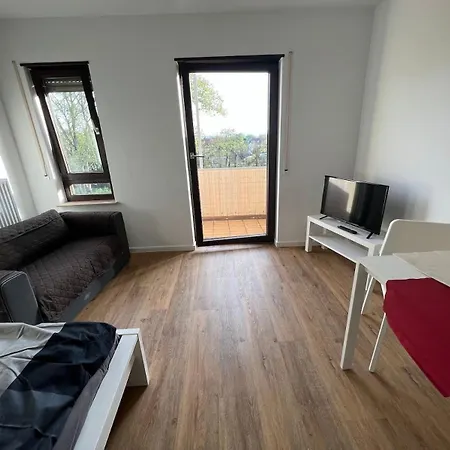Schoenes Mit Balkon In Nahe Rheinauer 2 Og Appartement